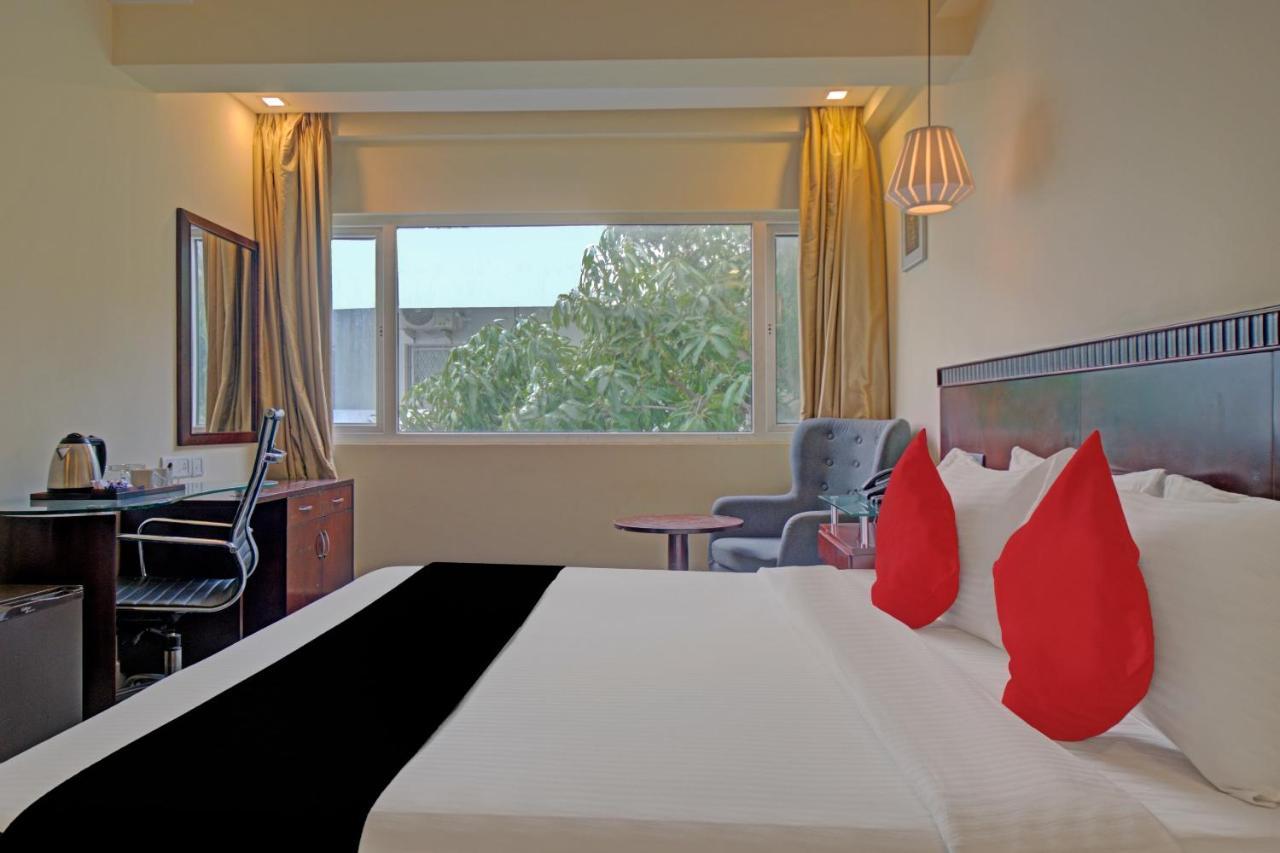شيناي Townhouse 515 Hotel Iris T Nagar Near Shri Ayyappan Temple المظهر الخارجي الصورة