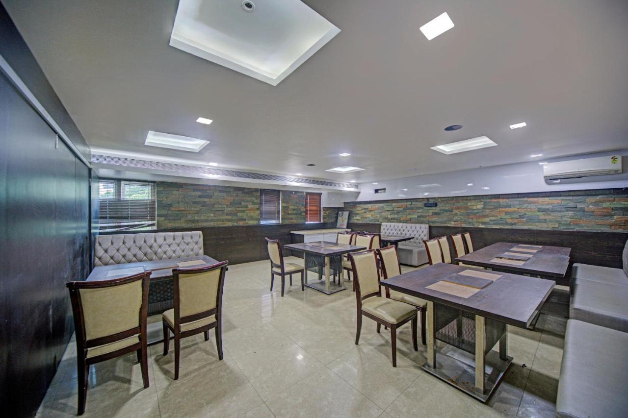 شيناي Townhouse 515 Hotel Iris T Nagar Near Shri Ayyappan Temple المظهر الخارجي الصورة